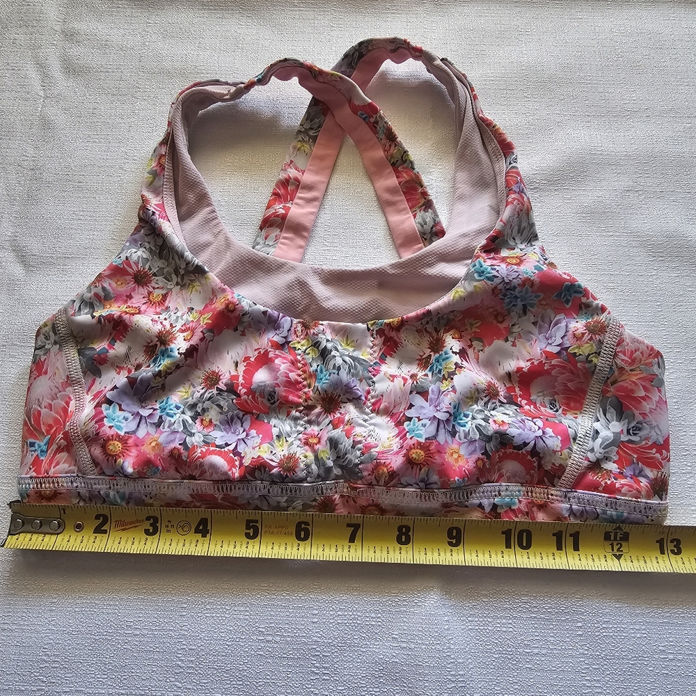 Lululemon‎ Womens Run Stuff Your Bra II Size 8 - Picture 12 of 16